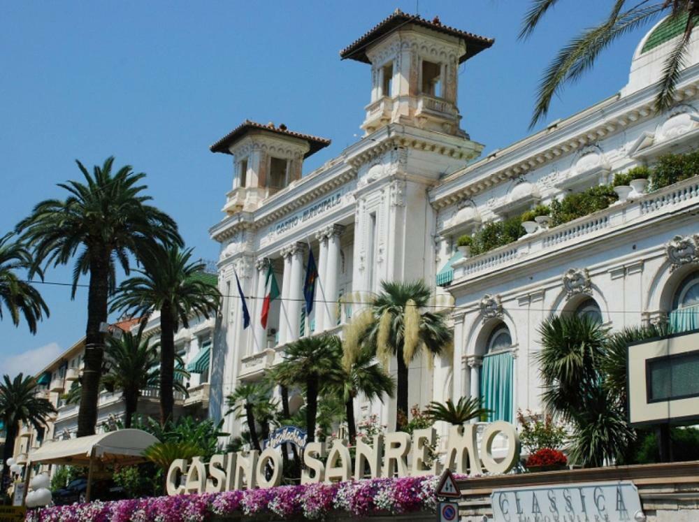 Housesanremo * Sanremo